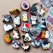 Resim 20 adet Kedi Temalı PVC Şekerler Seti, Çeşitli Sevimli Kedi Tasarımları, DIY Ayakkabı Pinleri Sandaletler ve Bilezikler için, Evcil Hayvan Sevgilileri Hediye Aksesuarları 