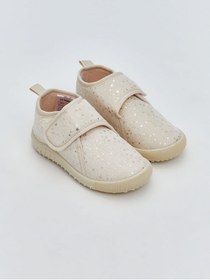 Resim LC Waikiki UZG Store'dan Stilinizi Oluşturun | Yıldız Desenli Kız Bebek Panduf 