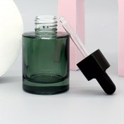 Resim 1 adet 50ML Boş Şeffaf Yeşil Cam Dökücü Şişe, Essential Oil Şişesi, Esans Şişesi, Yeniden Kullanılabilir Kozmetik Örnek Şişesi, Dökücü Şişe, Seyahat Aksesuarları 