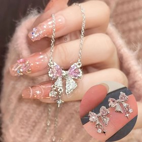 Resim 1 Kolye + 1 Çift Küpe, Parlak Benzersiz Tasarım Pembe Taşlı Fiyonk Küpeler Seti - Kadınlar İçin Şık Günlük ve Randevu Takısı Hediyesi 