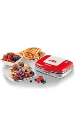 Resim Kırmızı Waffle Makinesi, Lezzetli Tatlar Için Mükemmel Seçenek 