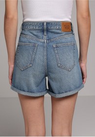 Resim Colin's Mom Fit Orta Bel Düz Kadın Light İndigo Denim Jean Şort 