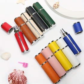 Resim 1 adet Zarif Deri Parfüm Şişesi Boş Şişe 5ml Moda Yüksek Kaliteli Deri Sprey Şişesi Mini Taşınabilir Parfüm Dağıtıcı Şişe Parfüm Atomizer Seyahat Sprey Şişesi Parfüm Ekleyebilir, Seyahat Kolonya Spreyi, Erkekler ve Kadınlar için Seyahat için 