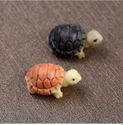 Resim 2 Adet Mini Bebek Evi Kaplumbağa Bonsai Minyatür Kaplumbağa Dekorasyonları Figür Mikro Manzara Peri Bahçesi Hayvan Oyuncak Ev 