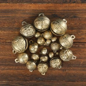 Resim Köpekler, kediler, sığanlar ve atlar için pirinç çan kaplan başı evcil hayvan zilleri 