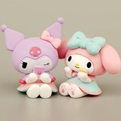 Resim Sanrio Hello Kitty ve My Melody Beşli Seti - Ofis Masası Süsleri için Sevimli Uyku Pozisyonu Figürleri, Pasta Dekorasyonları - Cadılar Bayramı ve Noel için Mükemmel 