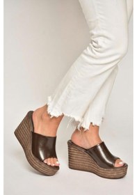 Resim Fox Shoes Y996559960 Kahverengi Rustik Dolgu Tabanlı Kadın Terlik 