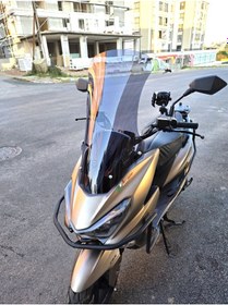 Resim Motocam Küba Newlight 50 Pro Ön Cam 2023-2026 Model 68cm Füme Renkli 4mm Orta Boylu 
