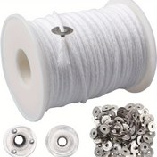 Resim Doğal pamuktan yapılmış 24 katlı örgülü mum fitillerinin 60.96 metre rulosu, DIY mum yapımı için bir çekirdek makara ve 100 metal sustainer sekmesiyle birlikte. 