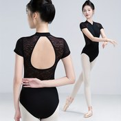 Resim DAYDANCE Kadınlar için Şık Dantel Ön Fermuarlı Bale Leotar Bodysuit - Esnek Naylon-Spandeks Karışımı, Kısa Kollu, Dans ve Jimnastik için Rahat Oturuş, Yazlık Egzersiz Üstü, Dans Giysisi | Şık Bodysuit | Rahat Oturuş 