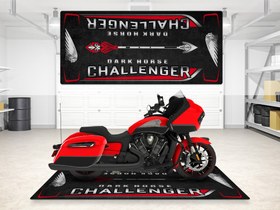 Resim CHALLENGER DARK HORSE İçin Tasarlanmış Motosiklet Matı - MM7332 - Titanium Smoke / Kişiye Özel / 260cm x 120cm 