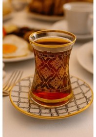 Resim 12 Parça Altın Yaldız Desenli Çay Bardağı Ve Desenli Tabak Seti Çok Renkli 