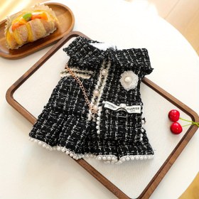 Resim Şık Siyah ve Beyaz Çizgili Köpek ve Kedi Elbisesi - Çiçek Detaylı, Küçük Irklar İçin Mükemmel, Teddy, Bichon, Pomeranian ve Yavru Modası, Evcil Elbise, Evcil Modası, Çizgili Desen, Dekoratif Düğmeler, Köpek Elbisesi, Köpek Giysileri, Köpek için Şık Takım, Lüks Köpek Giysileri, Siyah Köpek Elbisesi, Kedi Giysisi 