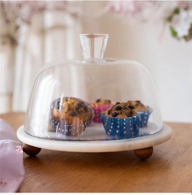 Resim Akayev Mermer Beyaz 25 Cm Ahşap Boncuk Ayaklı Cam Fanus - Ekmek Ve Kek Standı - Pasta Standı Beyaz 