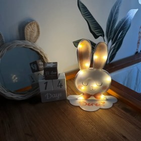 Resim Bianne Atölyesi Soft Tavşan Illüstrasyon Çizimli Bebek ve Çocuk Odası Masa Lambası Gece Lambası 