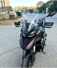 Resim Motocam Qj Srt 800 Ön Cam 2023-2026 Model 61cm Şeffaf Renkli 4mm 