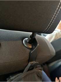 Resim mihap studio Araç İçi Koltuk Arkası Çanta Askısı – Oto Kanca Aparatı 