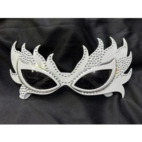 Resim MCM Group Taşlı Göz Kamaştıran Gecenin Yıldızı Beyaz Parti Alev Gözlük 