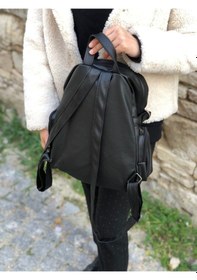 Resim Lebina Siyah Yıkanmış Deri Kadın Sırt Çantası Siyah 