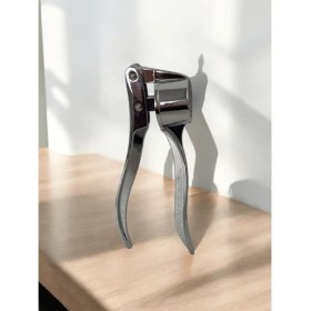 Resim Çelik Sarımsak Ezici Paslanmaz ve Kararmaz 