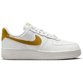 Resim Nike Air Force 1 07 Se Kadın Beyaz 