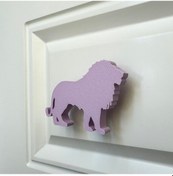Resim Pomerol Mor Aslan Dolap Kulpu - Çocuk Odası, Mutfak Ve Banyo İçin Eğlenceli Ve Dayanıklı Mobilya Kulp 