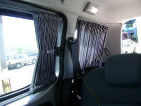 Resim Renault Kangoo (2008 Sonrası) Raylı Perde 