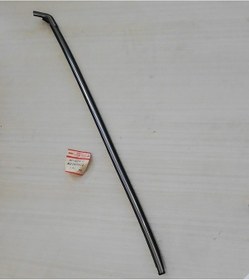 Resim Mitsubishi Lancer Arka Cam Lastiği Sağ 84-88 MB345582 