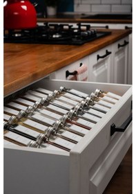 Resim 24'lü Şeffaf Kristal Plexi Standlı Cam Baharatlık Seti Kapaklı Beyaz Etiketli Baharatlık Mh03slvr24 Beyaz - Şeffaf 