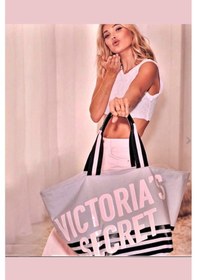 Resim Victoria's Secret Vs Büyük Boy Logo Yazı Detaylı Gri Seyahat Çantası Gri 