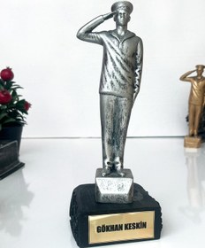 Resim Kişiye Özel Asker Figürü Biblo, Hatıra Masa Üstü Dekoratif Heykel 