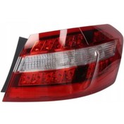 Resim Depo Mercedes 212 Elegance Stop Lambası Dış Sağ () Yıl 2009--2012 
