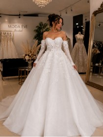 Resim ÖZEL DİKİM Takma eldivenli 3d çiçekli tasarım gelinlik 