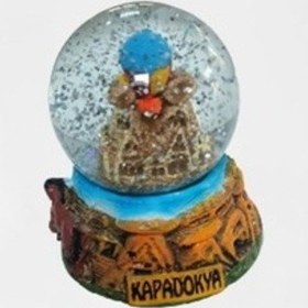 Resim Polyester Kapadokya Kar Küresi Orta Boy 