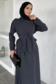 Resim Gülseli Bel Lastikli Etek Ceket Tesettür İkili Takım Füme TZL-P-00020938 