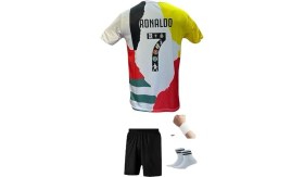 Resim Cristiano Ronaldo Tüm Takımlar Özel Konsept Görsel Çocuk Forma Takımı 4 Parça Forma Şort Çorap Bileklik Hediye 
