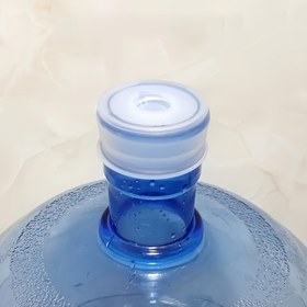 Resim Mutfak ve Yemek Odası Kullanımı için Sızdırmaz ve Toz Korumalı Yeniden Kullanılabilir Silikon Su Şişe Kapağı 