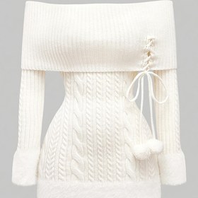 Resim Kadınlar için Omuzdan Pluş Pom-Pom Anahtarlık Kazak Elbise - Şık Beyaz Parti Elbisesi Dantel Detaylı, Yeni Yıl, Sevgililer Günü ve Rahat Geziler için Mükemmel, Şenlik Kıyafeti | Şık Omuzdan | Dokulu 