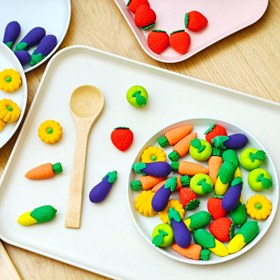 Resim 60 parçalık Kauçuk Meyve ve Sebze Oyuncak Seti - Renk Tanıma, İnce Motor Becerileri Gelişimi, Çiftlik Kum Havuzu Oyunu Aksesuarları, Şükran Günü ve Noel Hediyeleri için İdeal 