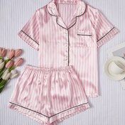 Resim Kadınlar İçin Açık Ön Yaka Şık Desenli Kısa Kollu Pijama Takımı 