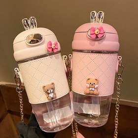 Resim 580 ml, Pipetli Moda Sevimli Su Bardağı, Kayışlı Taşınabilir Spor Su Şişesi, Rastgele 3D Çıkartmalı Yüksek Sıcaklık Dayanıklı Su Kazanı 