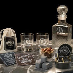 Resim Hediyemen Vitrine Koymalık Premium Viski Bardağı ve Şişesi Seti 