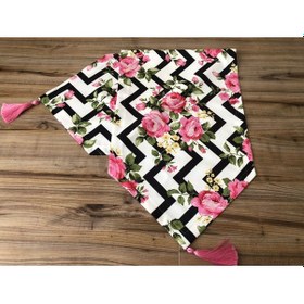 Resim Zigzag Üzerine Gül Desenli Runner Çok Renkli 