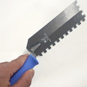 Resim PMMJ 6mm Notched Trowel Ergonomik Mavi Sap ile - Ağır Hizmet Metal Zemin Aracı, Seramik, Beton ve Alçı için, Elektrik Gerektirmez, Profesyonel İnşaat ve Ev İyileştirme, Seramik Kurulum Aracı, Şık Metalik Kaplama, Dayanıklı İnşaat 