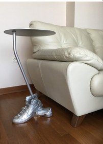 Resim Antartidee Yuvarlak Tablalı Ayakkabı Tasarımlı Yan Sehpa 