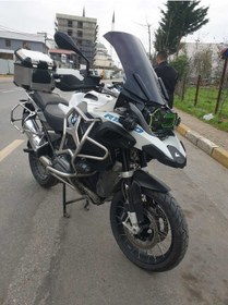 Resim Motocam Bmw R 1200 1250 Gs Siperlik Ön Cam 2013 2024 Model 52cm Siyah Renkli 4mm 