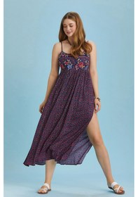 Resim Askılı Yırtmaçlı Pembe Çiçekli Robadan Büyük Beden Elbise 001 