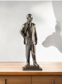 Resim Ayakta Duran Mustafa Kemal Atatürk Dekoratif Biblo - Kahve 