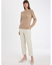 Resim DeFacto Regular Fit Bisiklet Yaka Simli Kumaş Triko Kazak D0405AX24WNBG647 Bej 