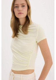 Resim DeFacto Slim Fit Dar Kesim Kayık Yaka Soft Touch Kısa Kollu Tişört E7016AX25SPER182 